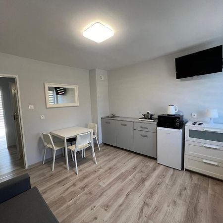 Osrodek Wypoczynkowy Slonce Bobolin Otel Dąbki Dış mekan fotoğraf