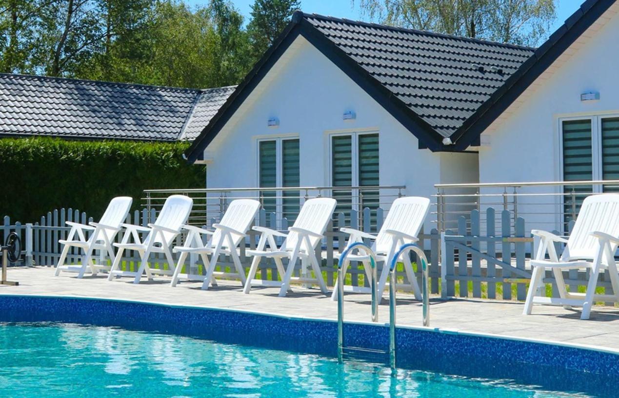 Osrodek Wypoczynkowy Slonce Bobolin Otel Dąbki Dış mekan fotoğraf