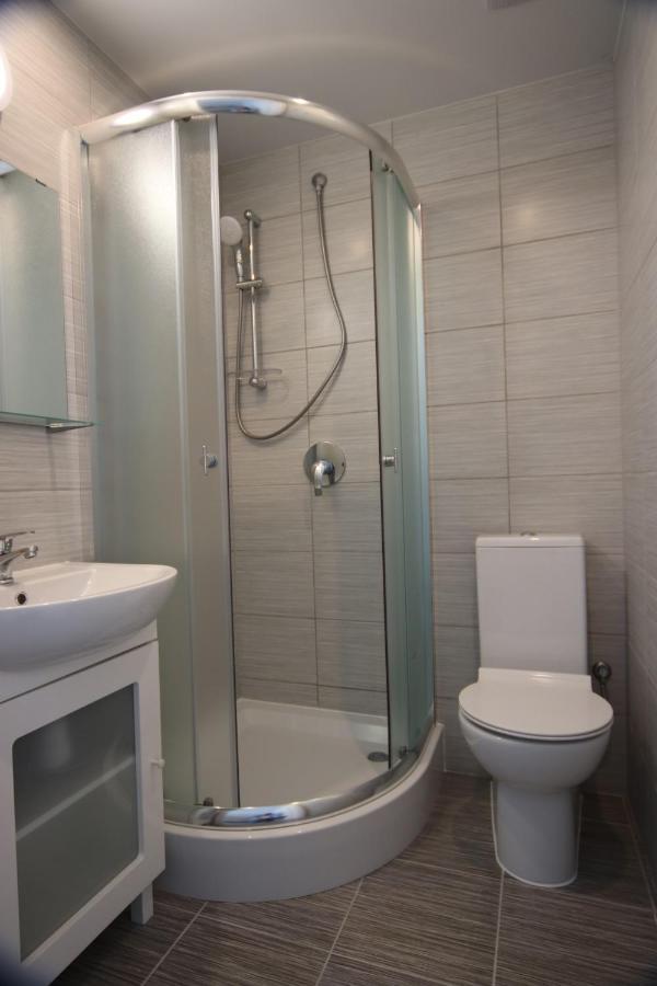 Osrodek Wypoczynkowy Slonce Bobolin Otel Dąbki Dış mekan fotoğraf